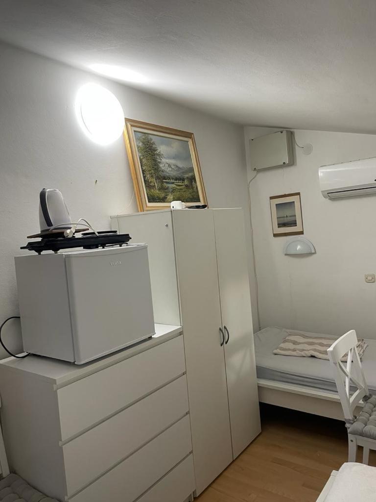 Guest House Accommodation Rupine Premantura Extérieur photo