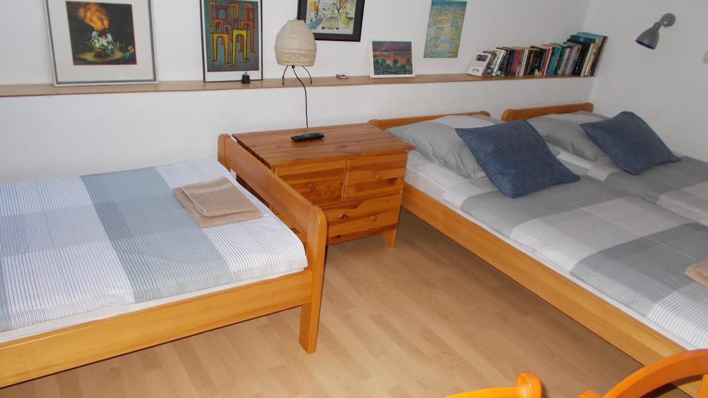 Guest House Accommodation Rupine Premantura Extérieur photo