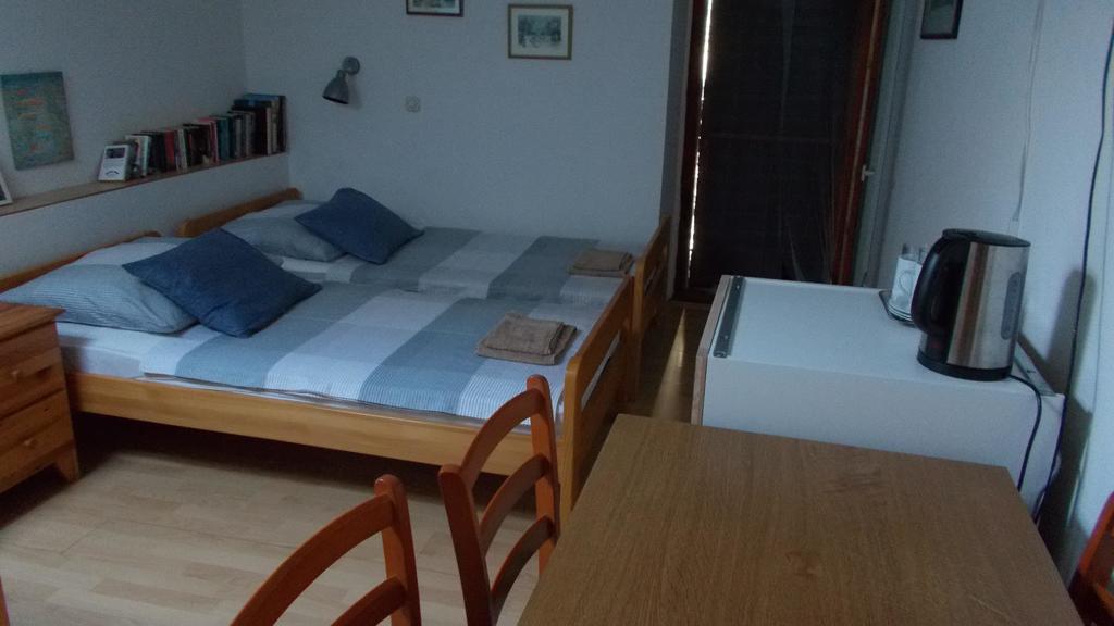 Guest House Accommodation Rupine Premantura Extérieur photo