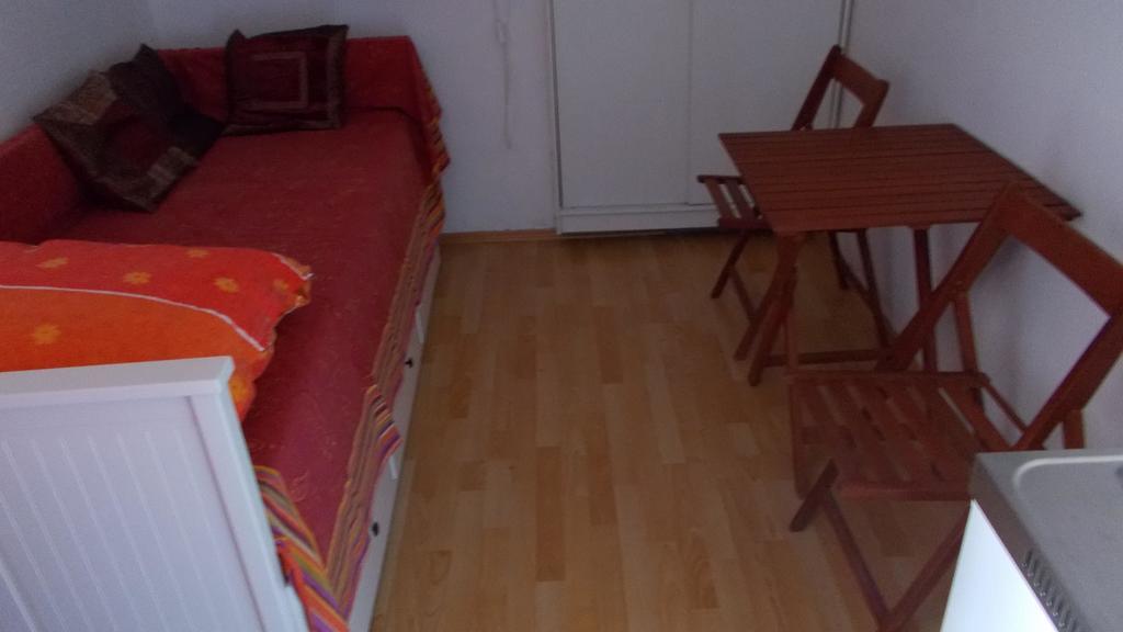 Guest House Accommodation Rupine Premantura Extérieur photo